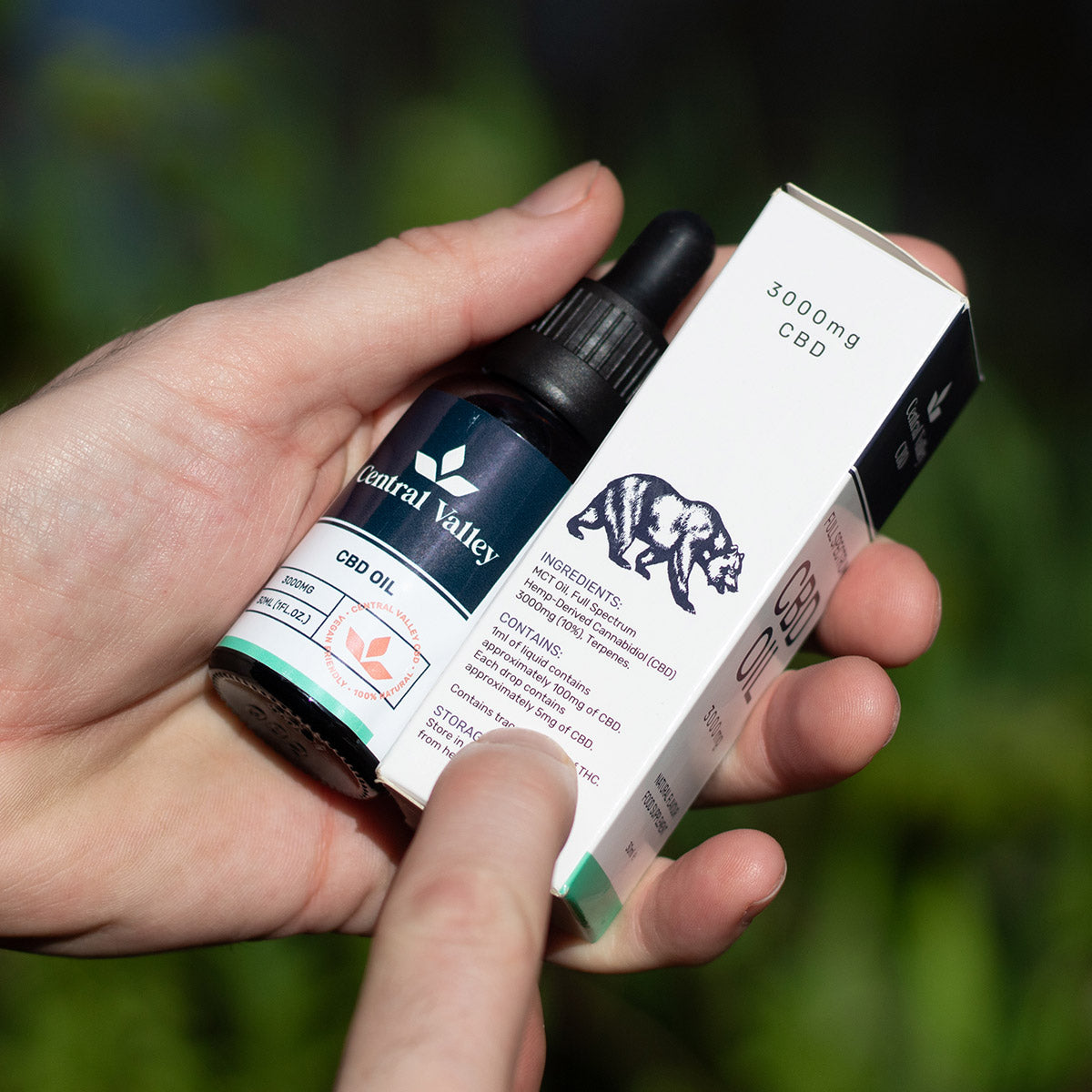 3000 mg Full-Spectrum CBD Oil (10 % CBD, 30 ml) + Free 500mg Broad-Spectrum Gummies Grab bag. Strong Therapeutic Strength